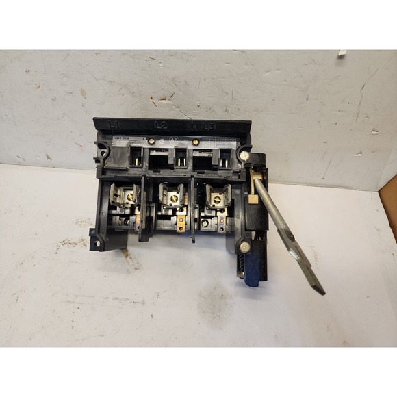 AB Allen-Bradley 1494V-DS60 Line Terminal Guard Disconnect Switch - Picture 2 of 12